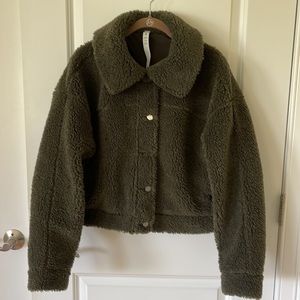 Lululemon textured teddy button up  jacket